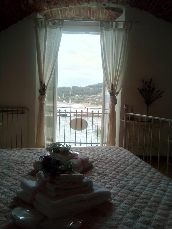 La Casetta Sul Mare Guesthouse Портовенере Экстерьер фото